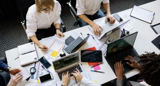 Professionnels formés à la gestion de projet avec Voyelle Formation à Rennes